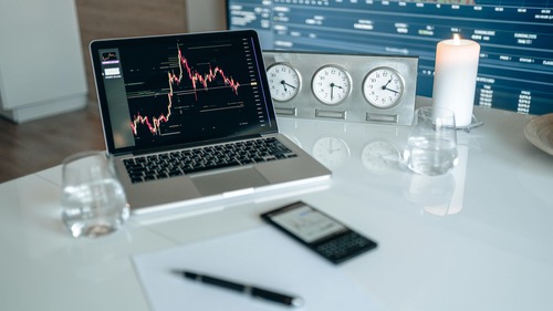 Bitcoin and Solana network comparison for BTC to SOL cross-chain swap